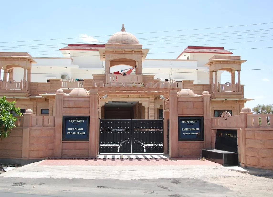 Best Stone Boundary Wall project by Stone World