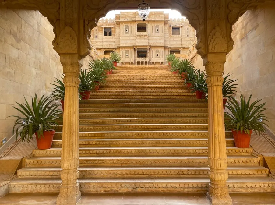 Stone Staircase Design project by Stone World