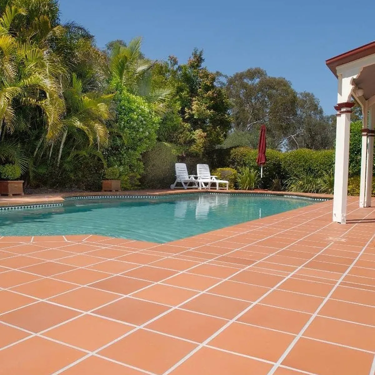 Best Natural Stone Pool project by Stone World